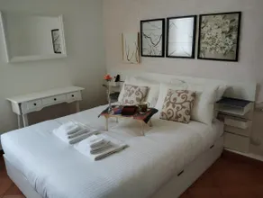 VFH Guicciardini Stylish Apartment - Image 2