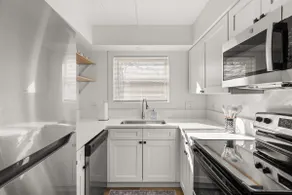 NEW Jade Haven in Berwyn/Riverside - Image 4