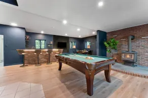 5BR Hot Tub, Sauna, GameRoom, Lake Access - Image 2