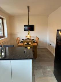 3 Bed House in Honeywell - Image 5