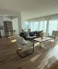 Stylish Modern Oceanview Escape - Image 5