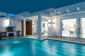 Elegant Seaview Villa & Private - Image 3