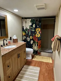 Newly Remodeled 3-Bedroom Log cabin - Image 5