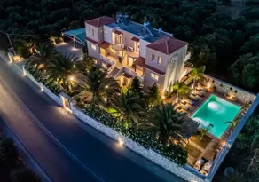 Evies Villa - Image 2