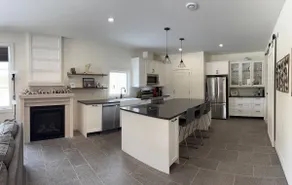 Hillside House, 5 beds, 4 bdrms, and pullout couch - Image 5