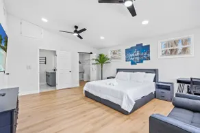 Hidden Gem in St. Pete! Modern 4BR Oasis Awaits - Image 5