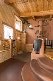 Off-Grid Cottage at Granny Flats - Image 5