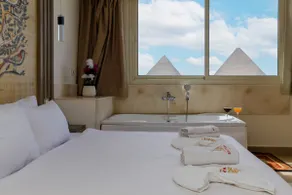 Top Panoramic Pyramids & Museum View W jacuzzi - Image 4