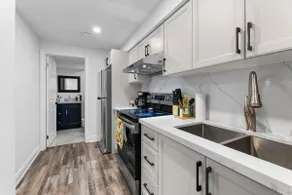 Safari Retreat: Apt 2B/1B, 5G, Kitchen, Parking! - Image 5