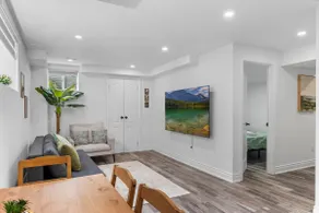 Safari Retreat: Apt 2B/1B, 5G, Kitchen, Parking! - Image 3