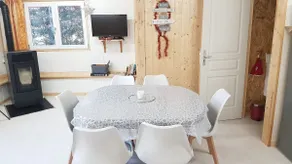 Le Cocon des 3 Pins cottage, quiet and in a natural setting - Image 4