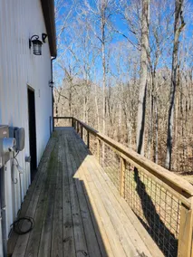 Lake House Getaway - Image 2