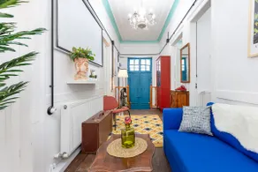 Greek House+Balcony – Near Clock Tower & Elevator - Image 4