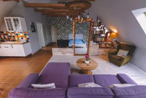 Amazing Design Studio Flat Near Budapest - Image 3