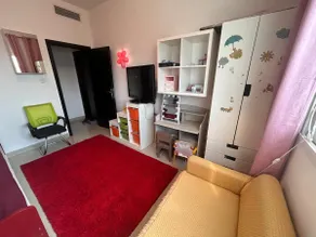 Cozy Room AUH for a Small Family - Image 4
