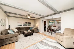 5 bdrm 8 bed 2.5 bth Ranch w Fenced Yard Sleeps 10 - Image 2