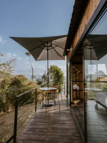 Cabin with Jacuzzi, Fire Pit and BBQ - Image 3