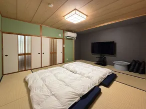 About 8 minutes on foot from JR Kamikumamoto Station/4 cars can be parked/BBQ facilities available/up to 10 people/Excellent view of the Shinkansen - Image 5