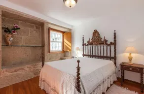 Charming Apartment Valença 01 - Image 5