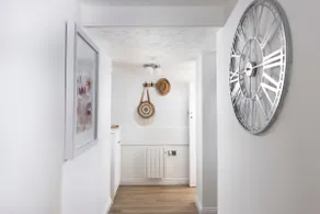 City Centre 1 bed Georgian flat with courtyard - Image 5