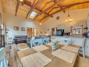 Beech Mnt Lodge - Hot Tub / Game Room / Fire Pit - Image 3