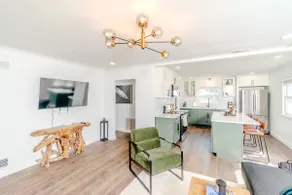 Luxury Modern Home | Royal Oak - Image 3