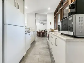 Wongalinga Beachfront Apt 1 - Image 5