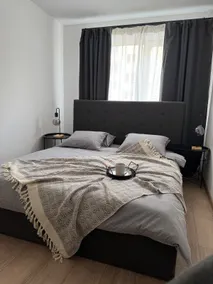 Comfy Center Apartment - Image 2