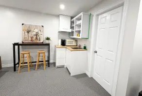 Cozy and Quiet Parkside House - Image 3