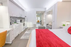 Stylish Tremont Retreat | Walk to Bars & Cafes - Image 2