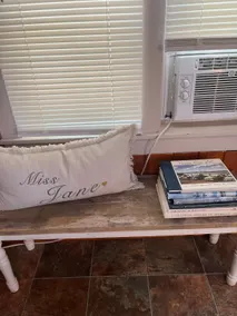 Miss Jane’s Cottage - Image 2