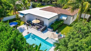 Family Oasis w/Pool*12min2beach - Image 4