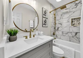 Charming 2BR Near Elon & Burlington - Image 5