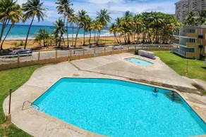 Luquillo Sea Breeze. Beach front - Image 4