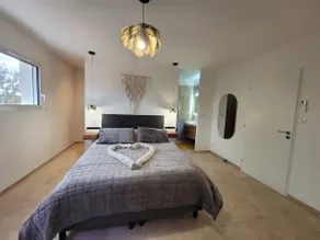House with hot tub on the mountain - Image 3