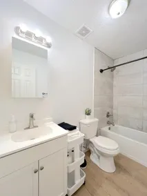Central Saver - 2 Bedroom MSU - Image 5