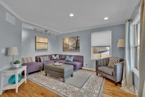 Oceanfront Villa | NYC Views + Luxury Home - Image 2