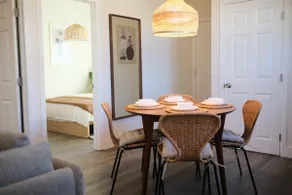 2B1B Cottage Nr DTLA & Outlet - Image 3
