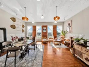 Historic Downtown Loft near Lake Ray Roberts - Image 3