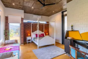 Lettgo 3BR Getaway w/Lush Green Lawn @ Chandigarh - Image 5
