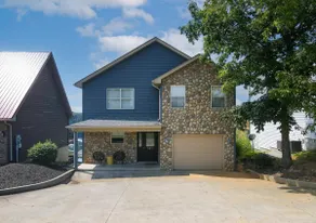 Harborview at Lake Cumberland - Image 2