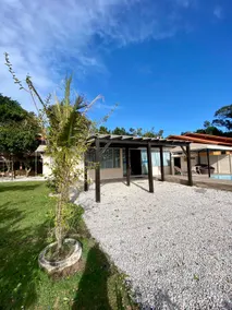 House in Bombinhas, Santa Catarina, Brazil - Image 2