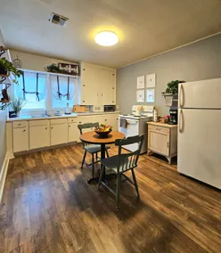 Cozy Getaway Downtown Lafayette - Image 3
