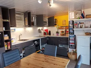 Laddaswisshouse - Image 3