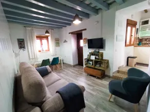 House Pangea - Image 2