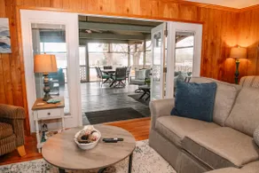 Lake Marion Waterfront | Dock, Kayaks & Sleeps 12 - Image 2