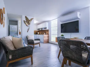 Pearl of the Caribbean/Solar Battery Backup - Image 2