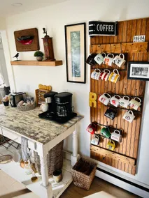 Herb & May Cottage by the Bay - Image 2