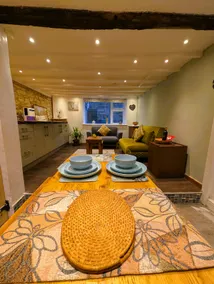 Familienorientierte gemütliche Unterkunft mit Garten und Terrasse | Stadtblick - Image 3