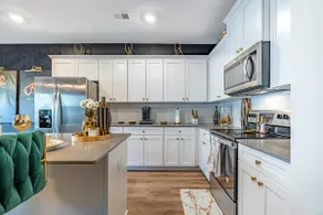 Music-Themed 3BR Retreat Near Downtown ATL - Image 2